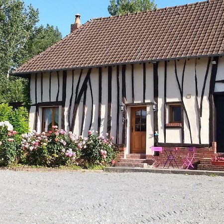 Gite Et Relais Equestre De Marie Tours-en-Vimeu Exteriör bild