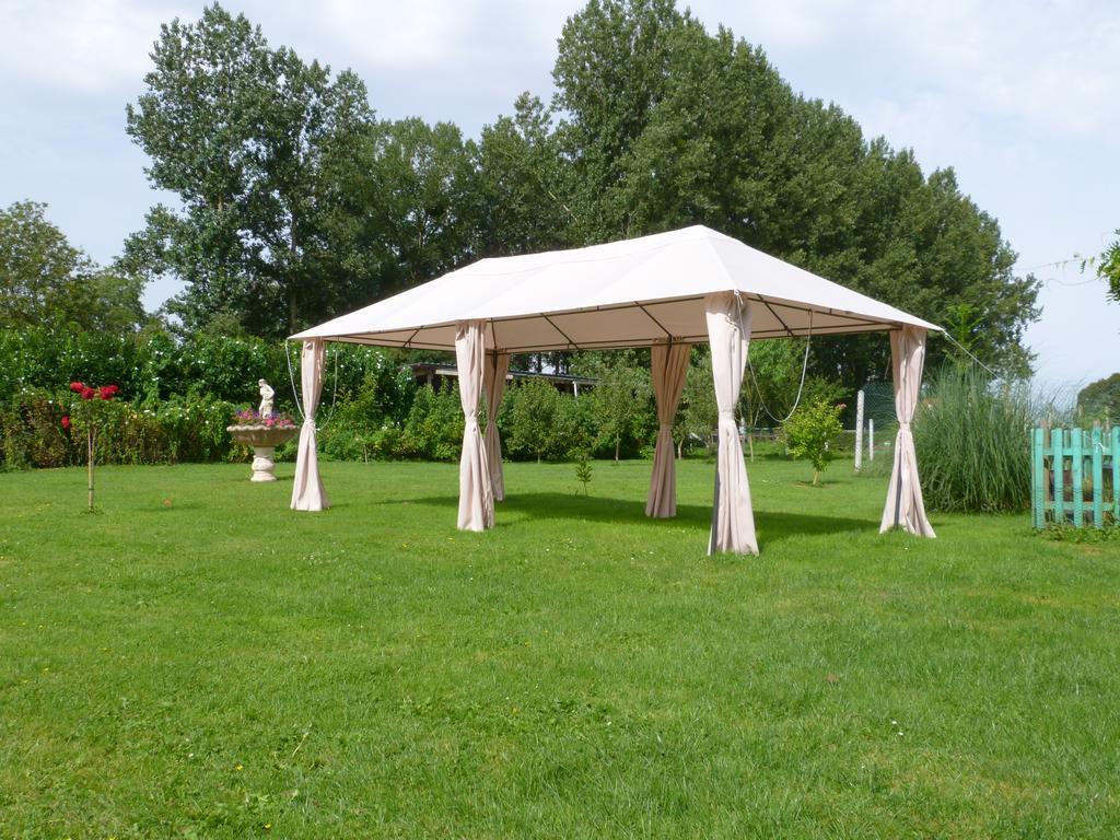 Gite Et Relais Equestre De Marie Tours-en-Vimeu Exteriör bild