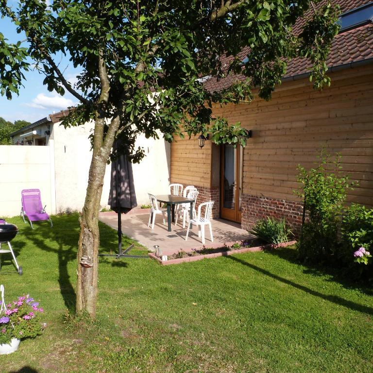 Gite Et Relais Equestre De Marie Tours-en-Vimeu Exteriör bild