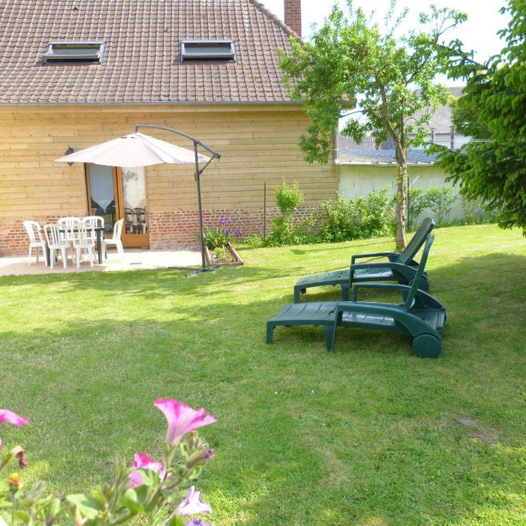 Gite Et Relais Equestre De Marie Tours-en-Vimeu Exteriör bild