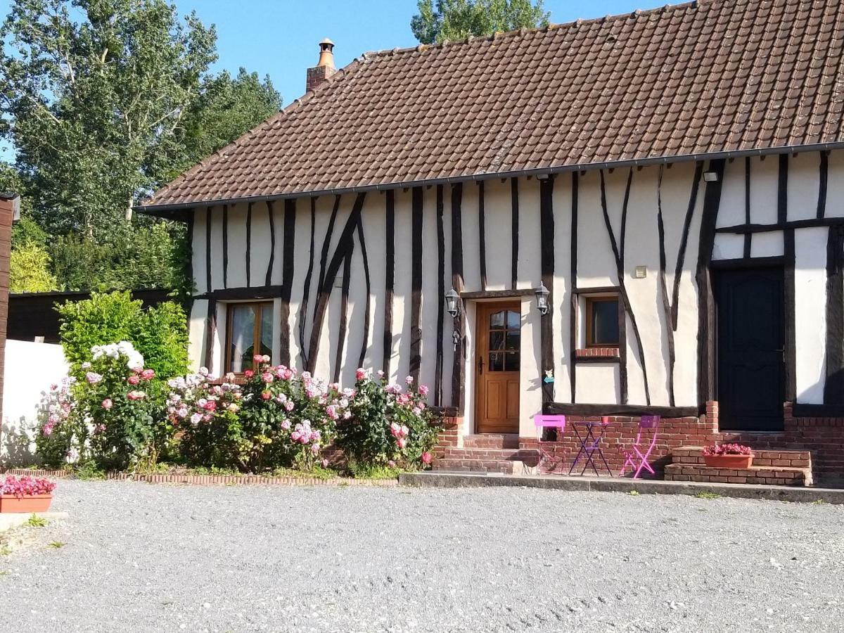 Gite Et Relais Equestre De Marie Tours-en-Vimeu Exteriör bild